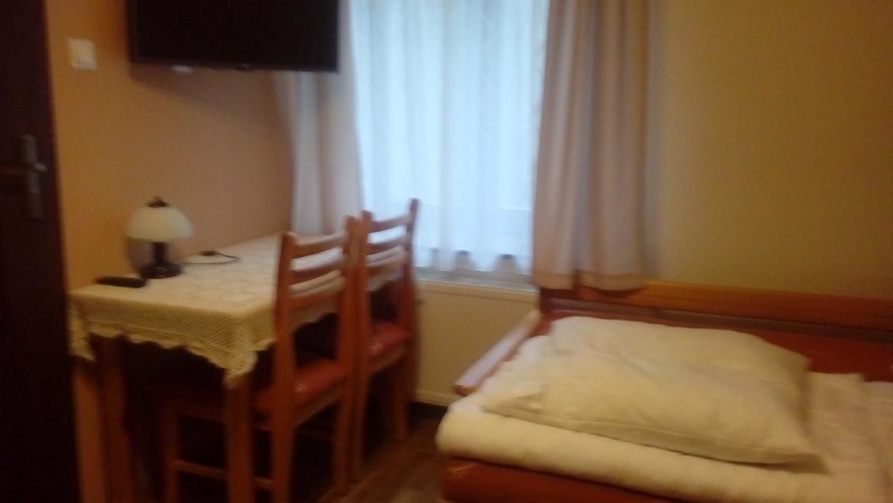 Отели типа «постель и завтрак» Willa Alkor Drzeńsko-41